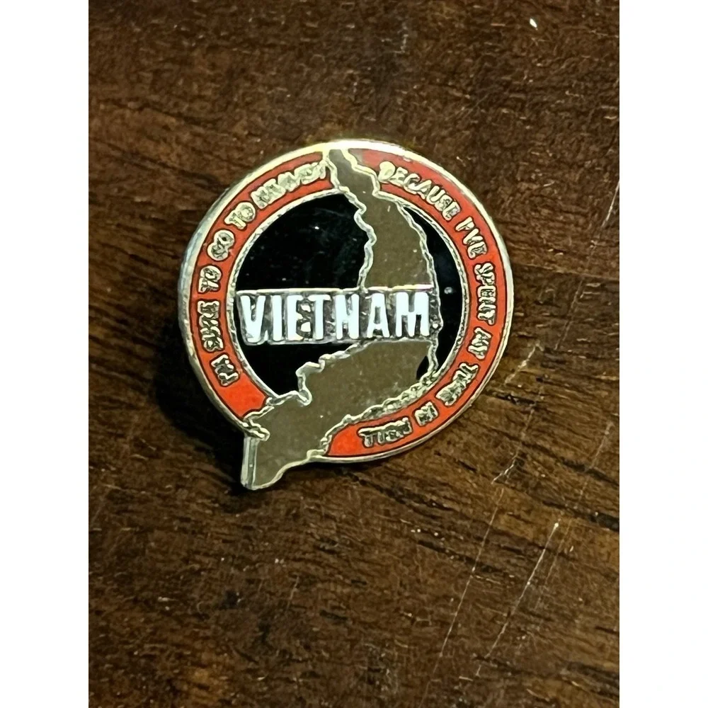 Vintage US Military & Patriotic Pin Lot - Army Insignia, VFW Post #1, 92 Olympic